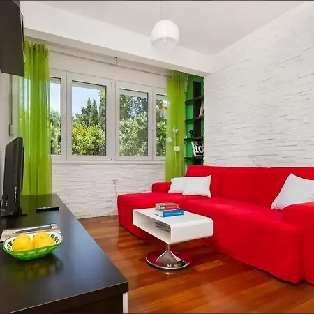 Put Meja Apartamento Split